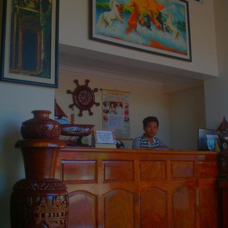 Old Town Guesthouse Кампот Екстериор снимка