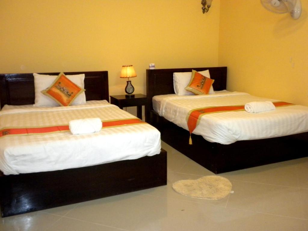 Old Town Guesthouse Кампот Стая снимка