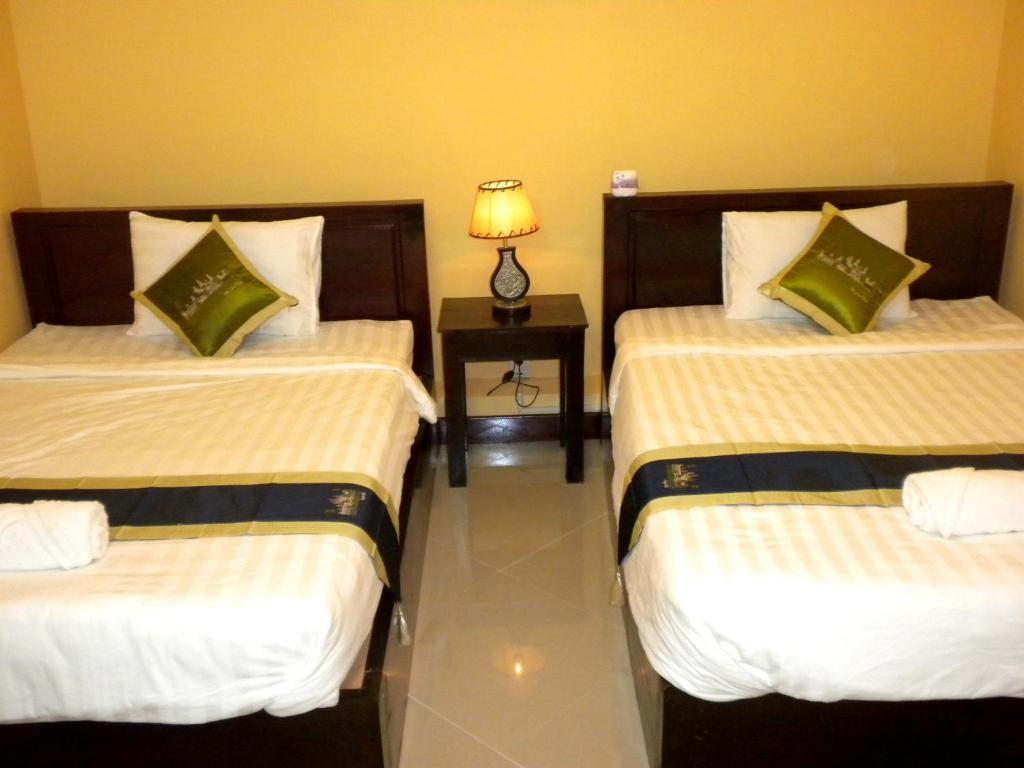 Old Town Guesthouse Кампот Екстериор снимка